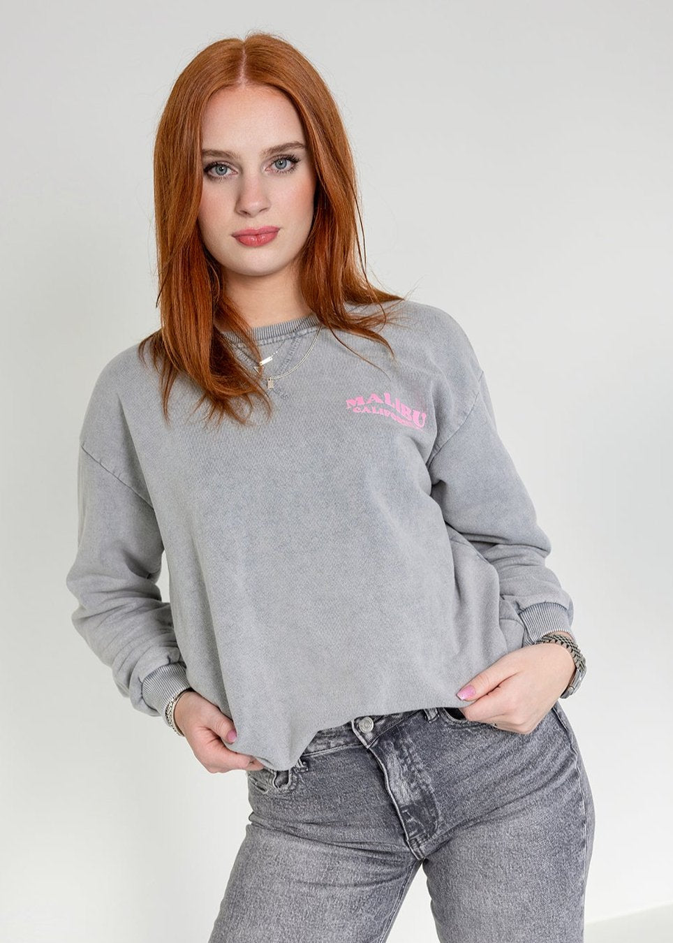Malibu California Sweater Grey