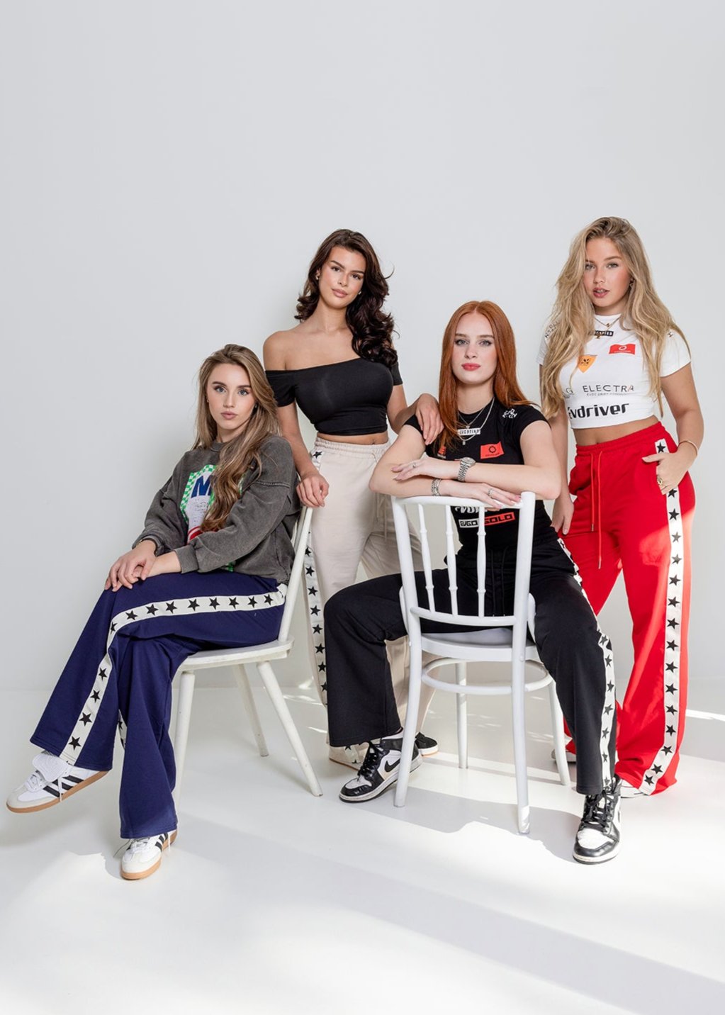 Sporty star pants beige